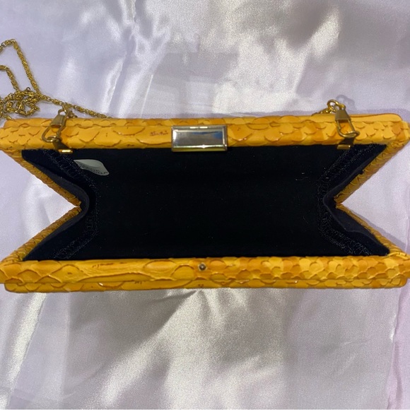 Snakeskin-patterned Clutch Purse💛 - Picture 6 of 6